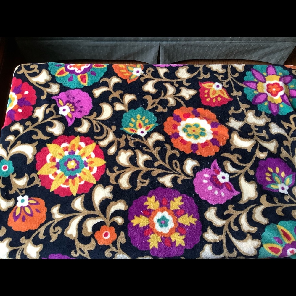 Vera Bradley Suzani Throw Blanket